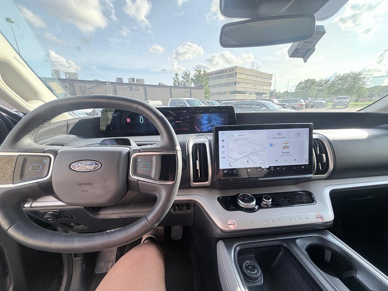 Ford Expedition MAX XLT 4WD 2025