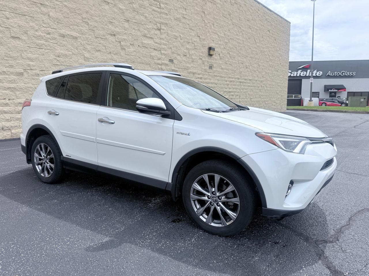 Toyota RAV4 Hybrid Limited 2016