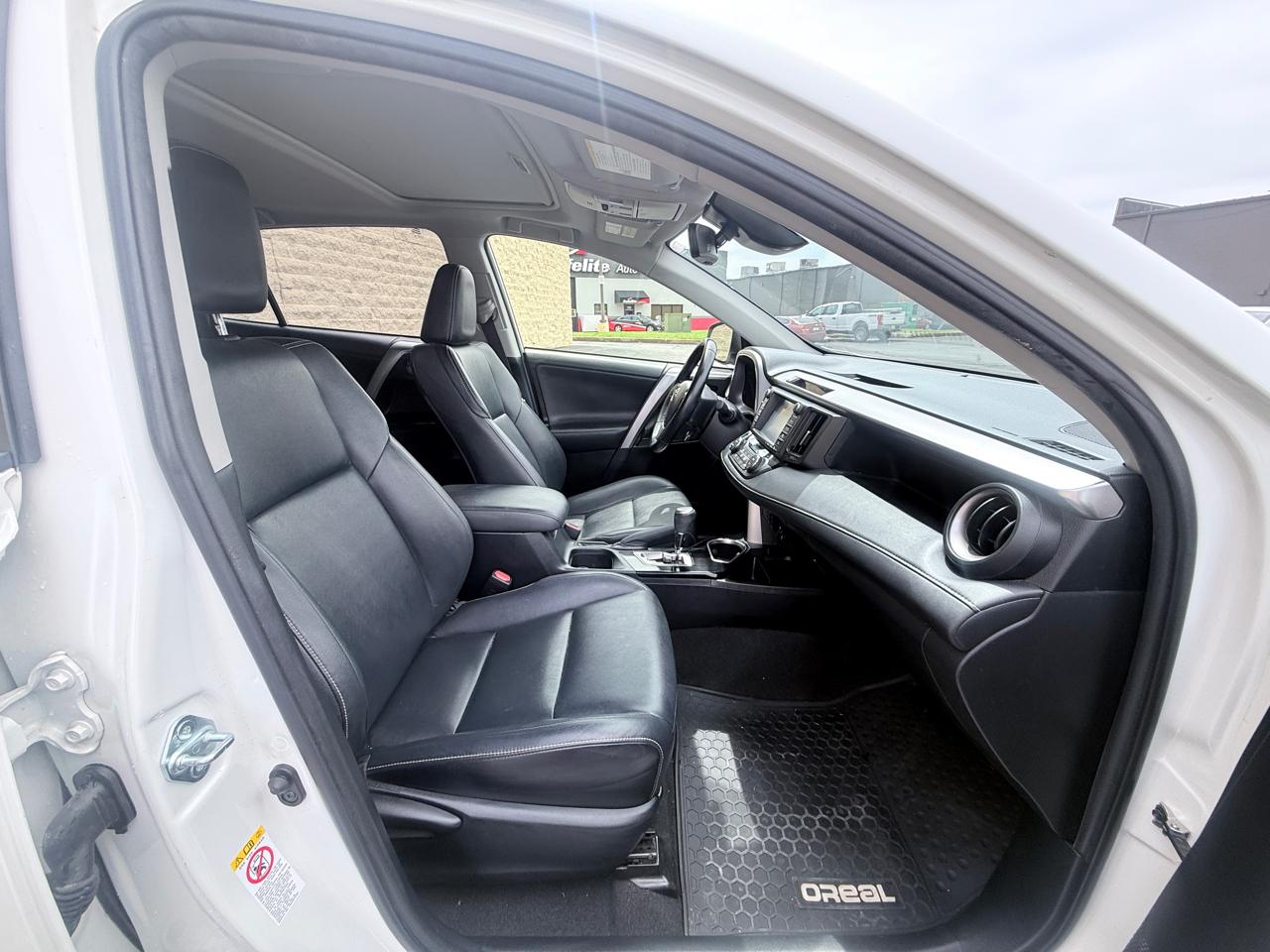 Toyota RAV4 Hybrid Limited 2016