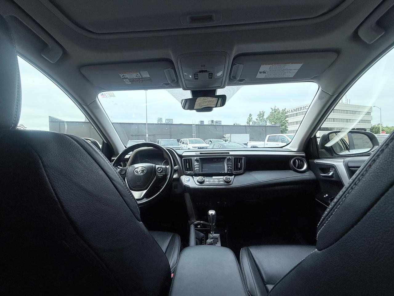 Toyota RAV4 Hybrid Limited 2016