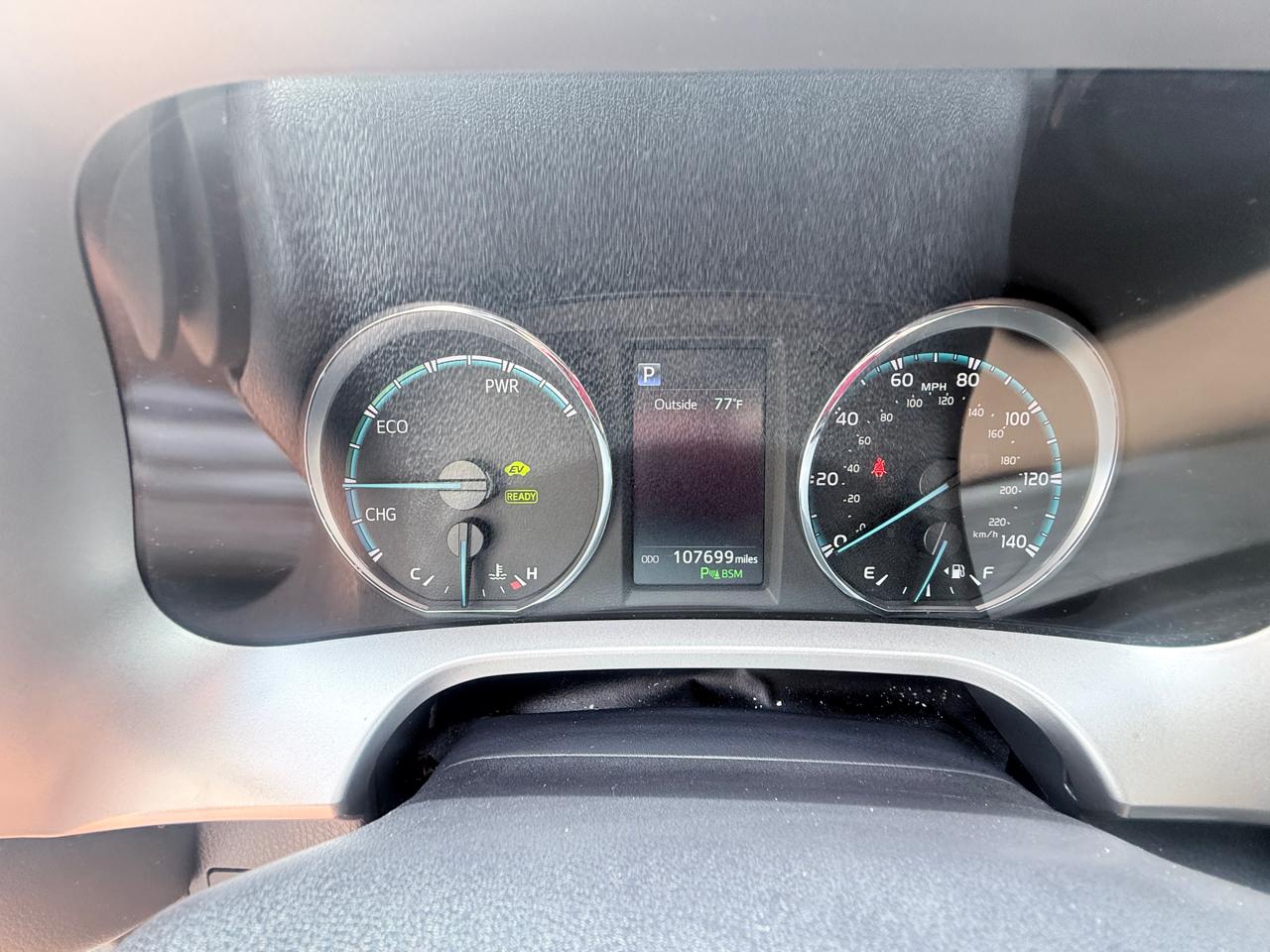 Toyota RAV4 Hybrid Limited 2016