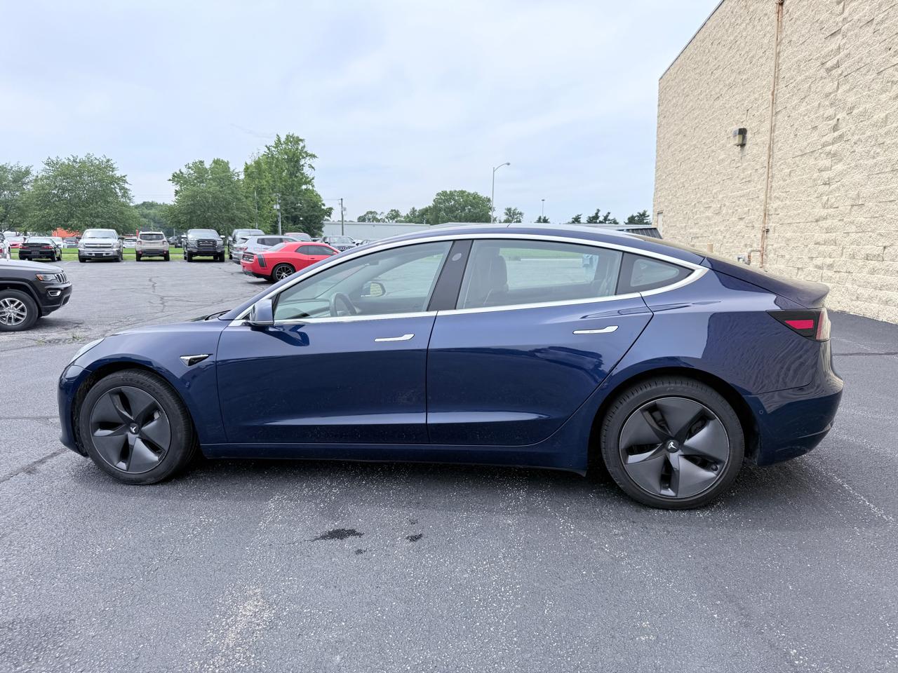 Tesla Model 3 Base 2018