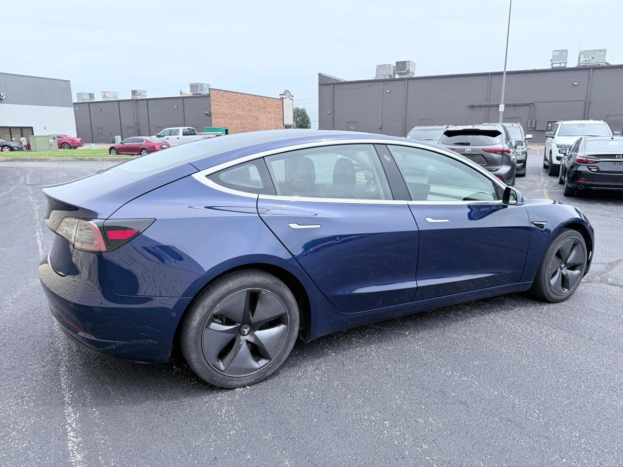 Tesla Model 3 Base 2018