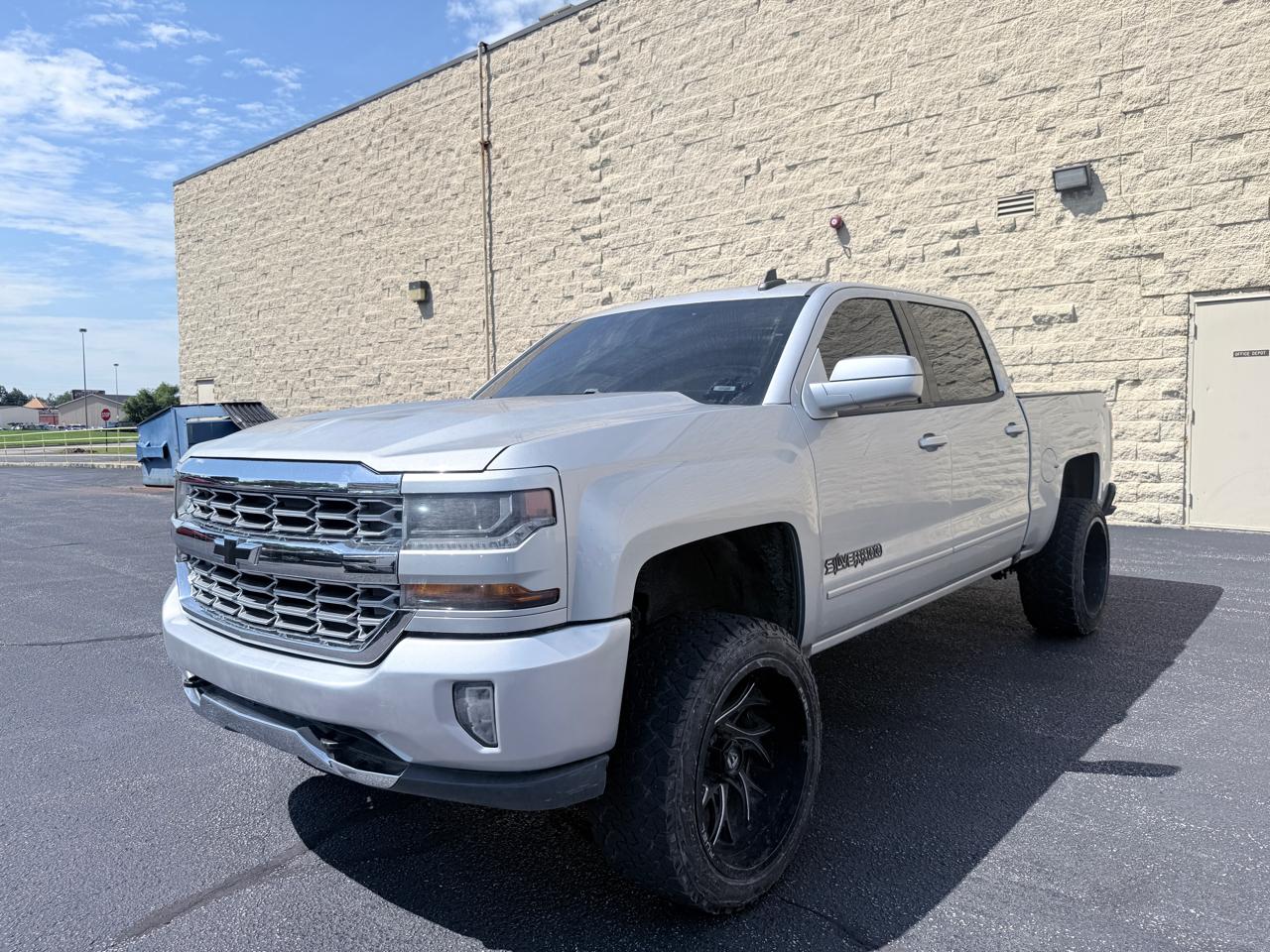 Chevrolet Silverado 1500 LT Crew Cab Long Box 4WD 2016