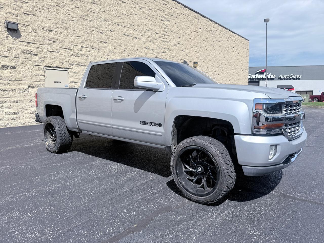 Chevrolet Silverado 1500 LT Crew Cab Long Box 4WD 2016
