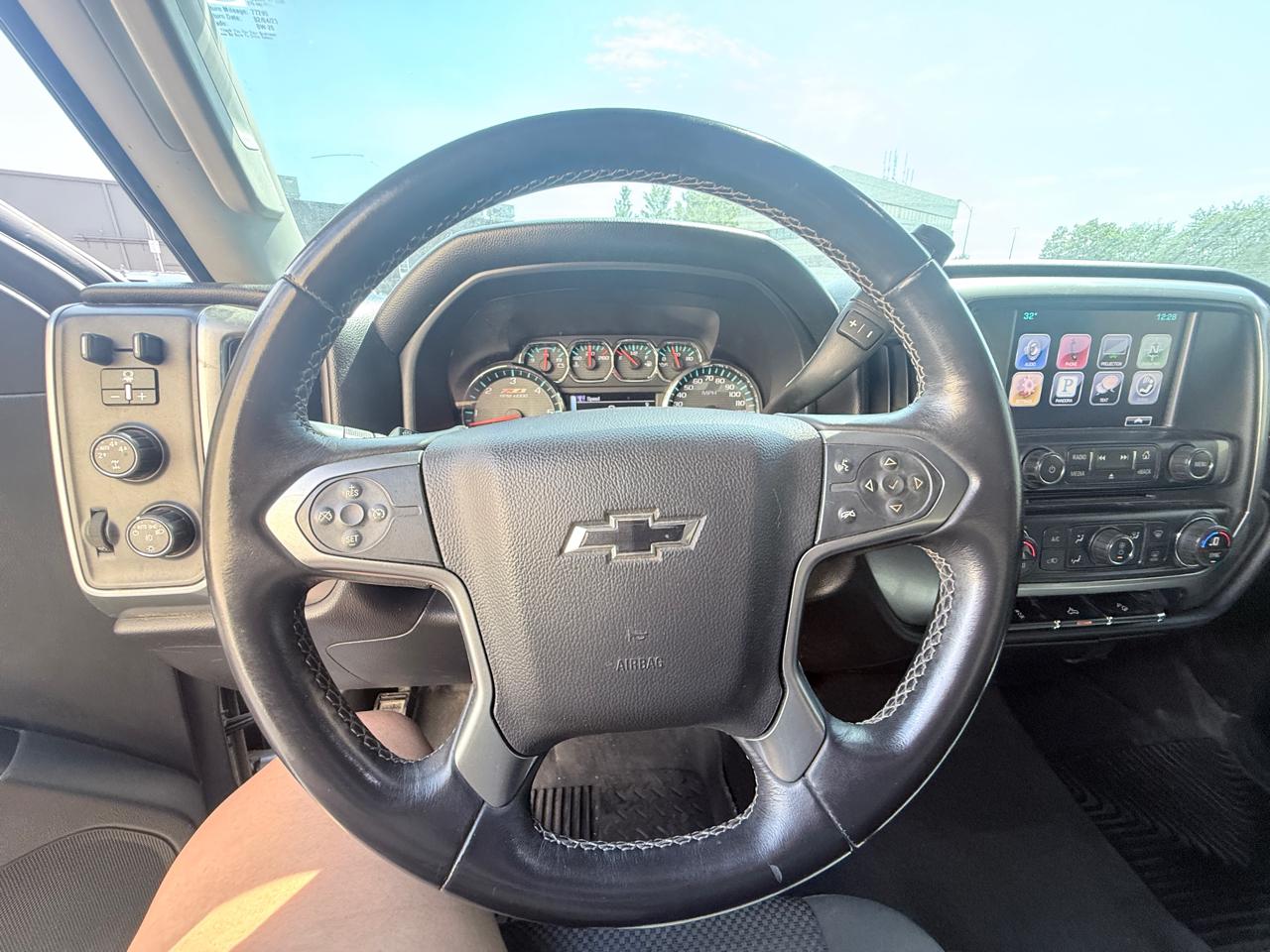 Chevrolet Silverado 1500 LT Crew Cab Long Box 4WD 2016