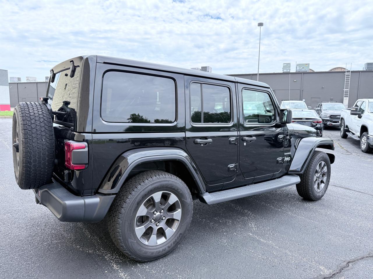 Jeep Wrangler Unlimited Sahara 2020
