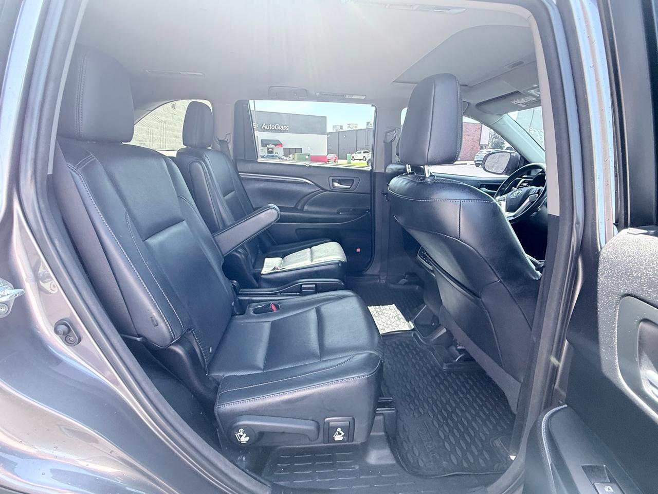 Toyota Highlander Limited AWD V6 2015