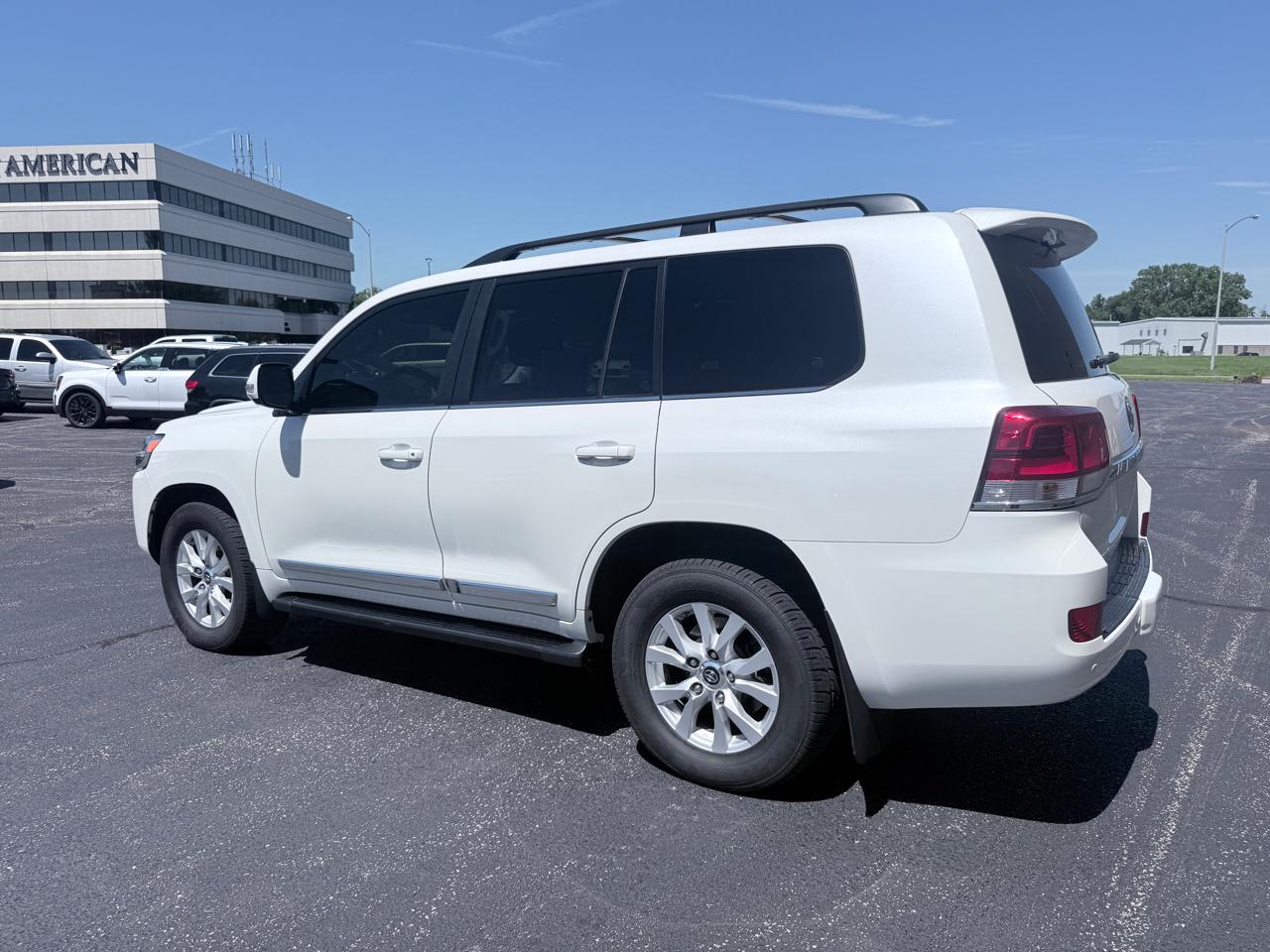 Toyota Land Cruiser 4WD 2017