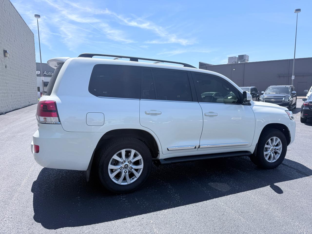 Toyota Land Cruiser 4WD 2017