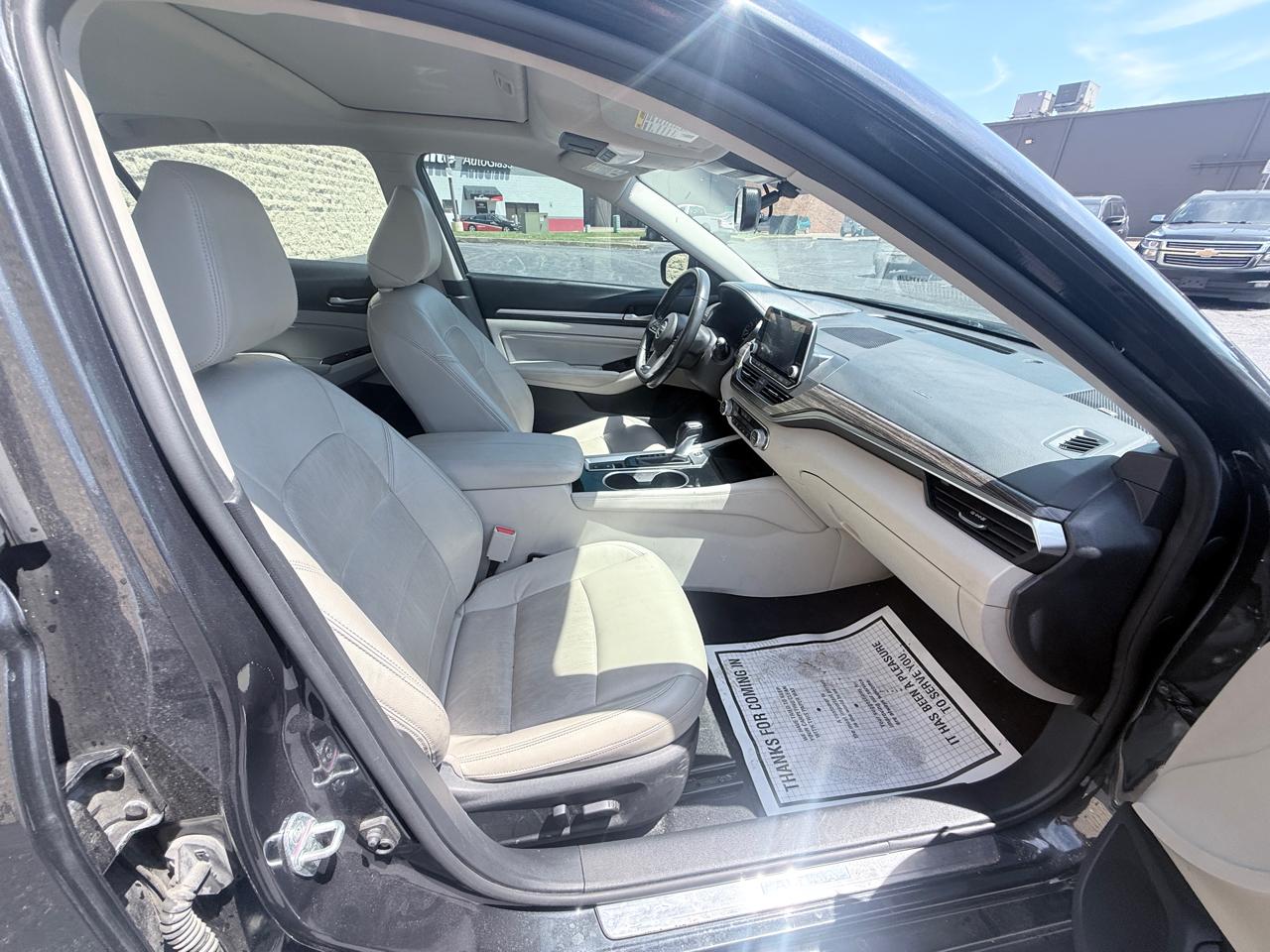 Nissan Altima 2.5 Platinum AWD 2022