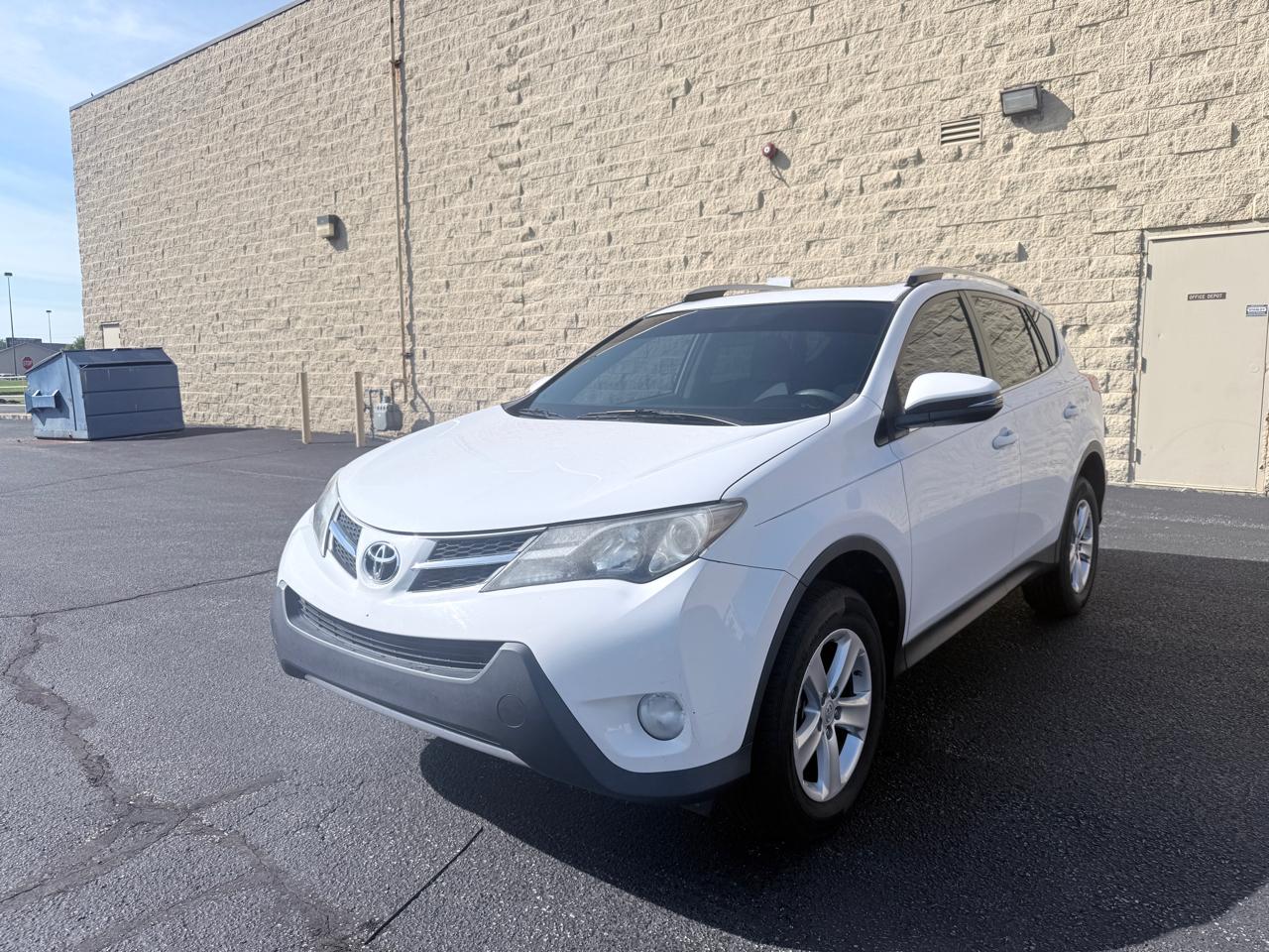 Toyota RAV4 XLE AWD 2013