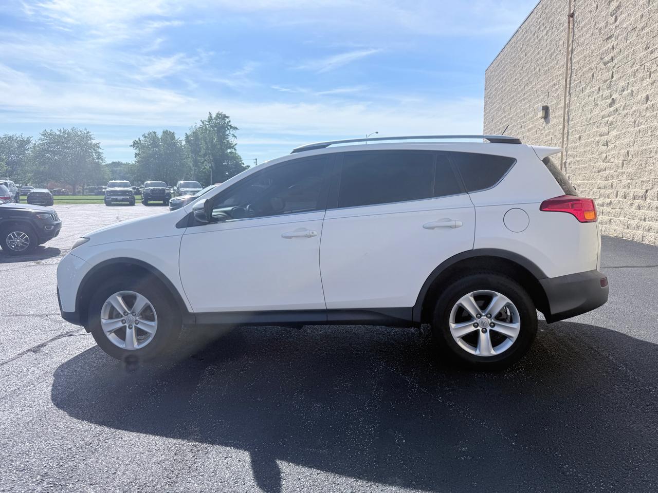 Toyota RAV4 XLE AWD 2013