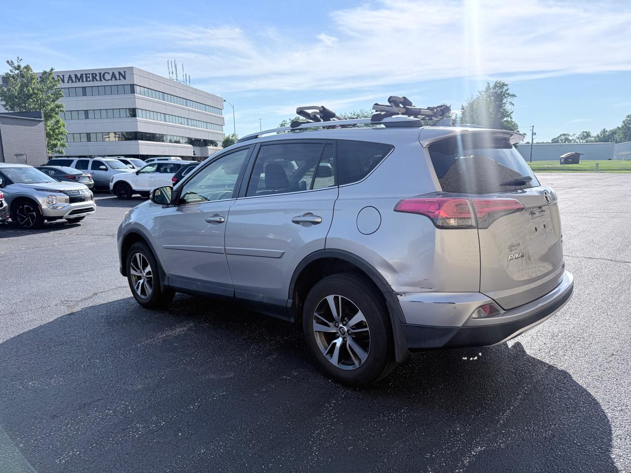 Toyota RAV4 XLE AWD 2016