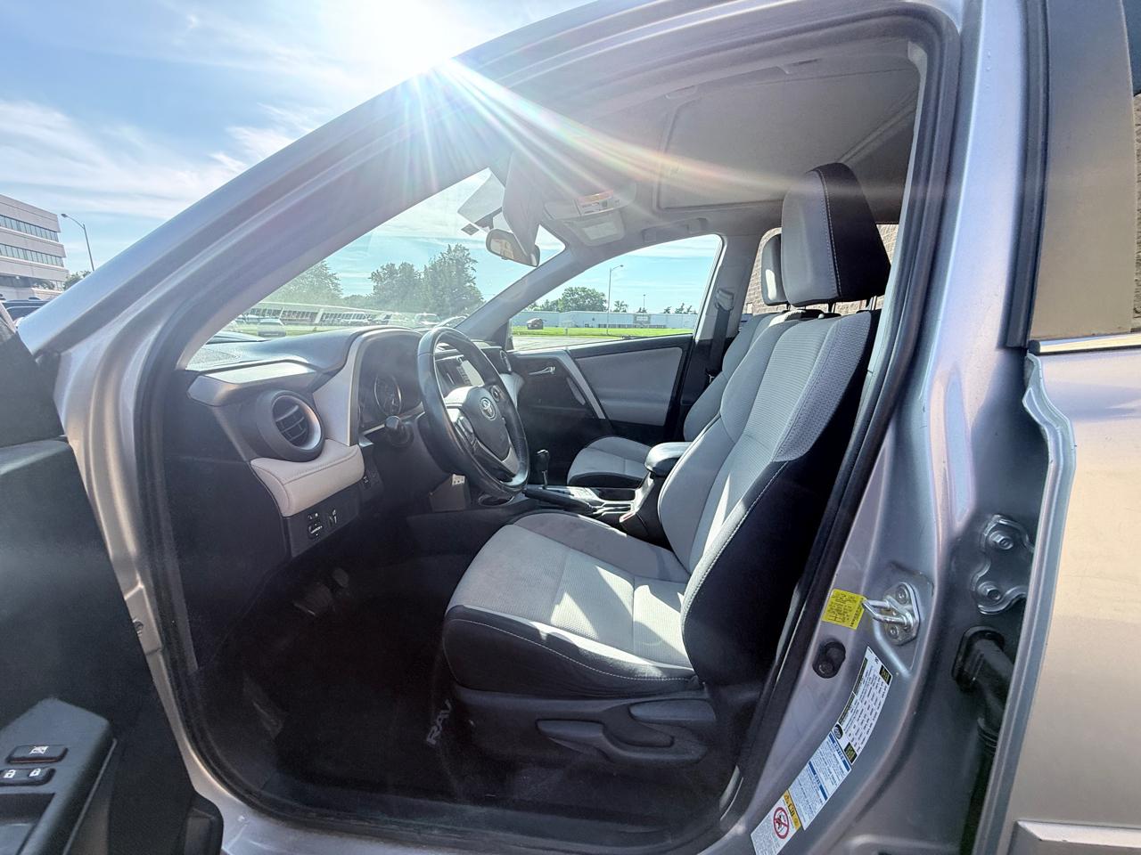 Toyota RAV4 XLE AWD 2016