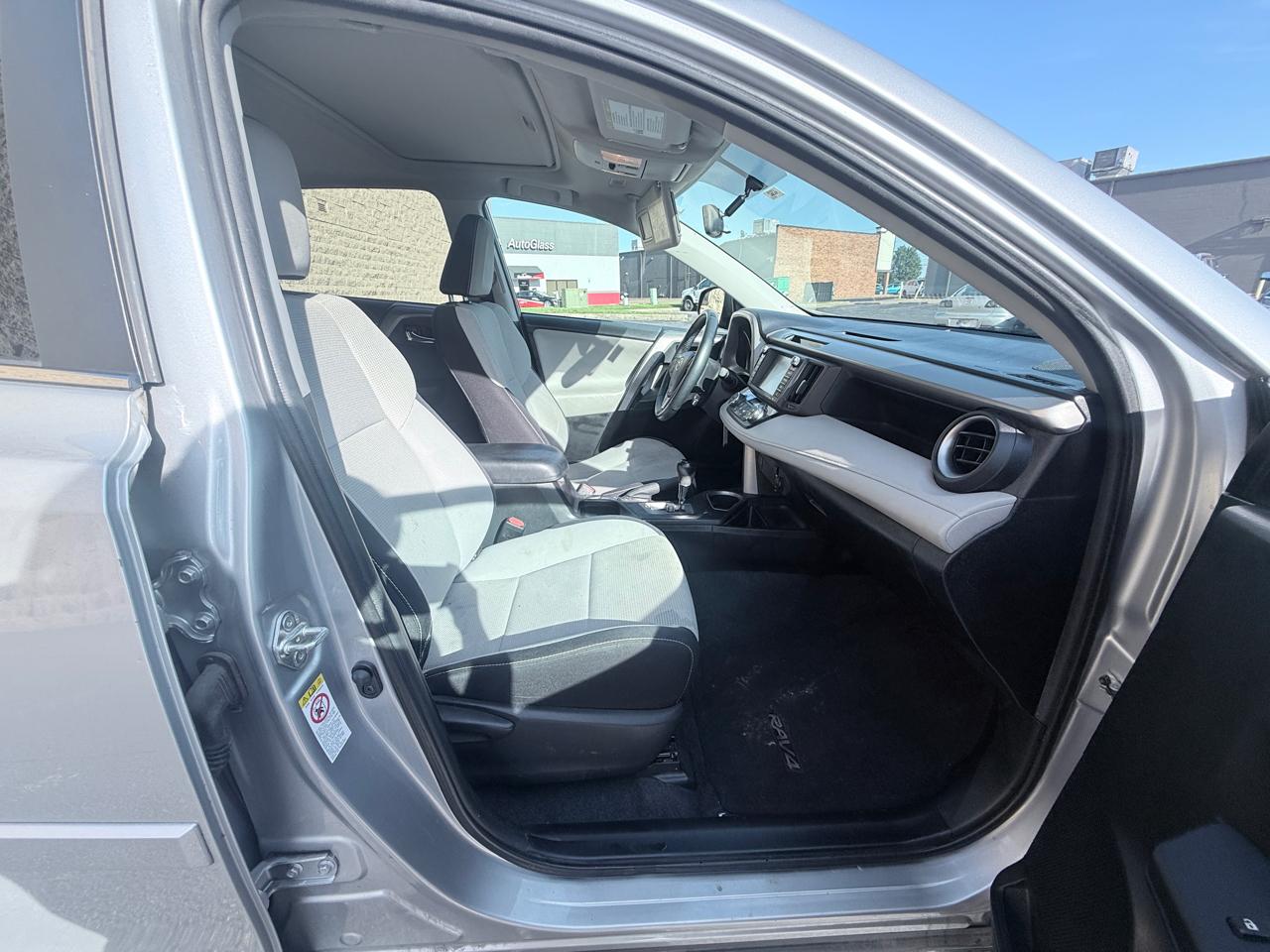 Toyota RAV4 XLE AWD 2016