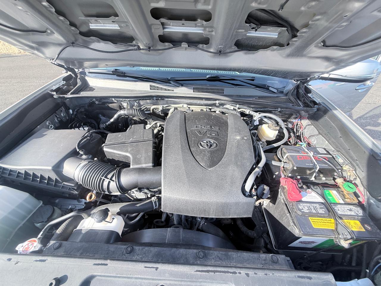 Toyota Tacoma SR5 Access Cab V6 6AT 4WD 2018