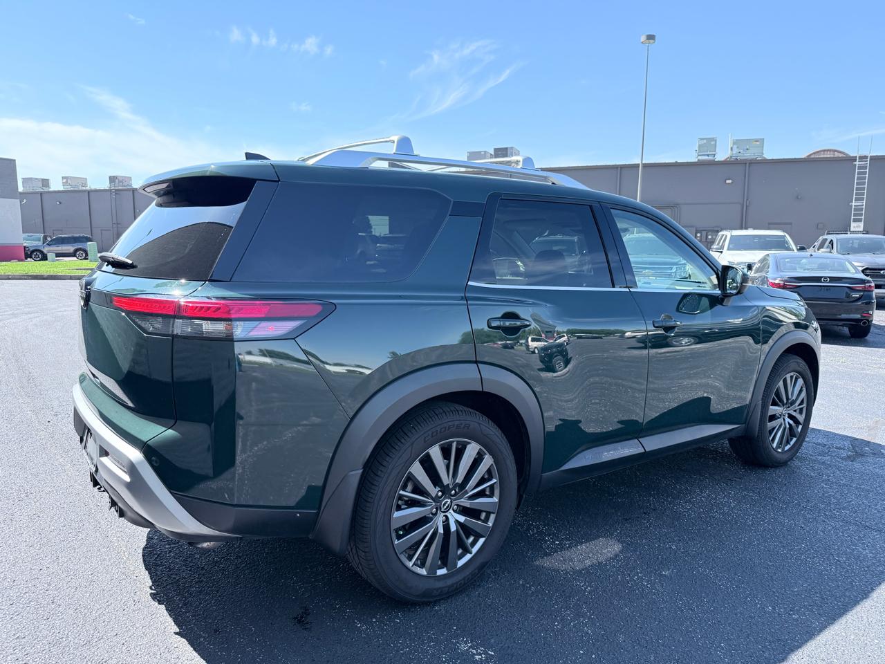 Nissan Pathfinder SL 2022