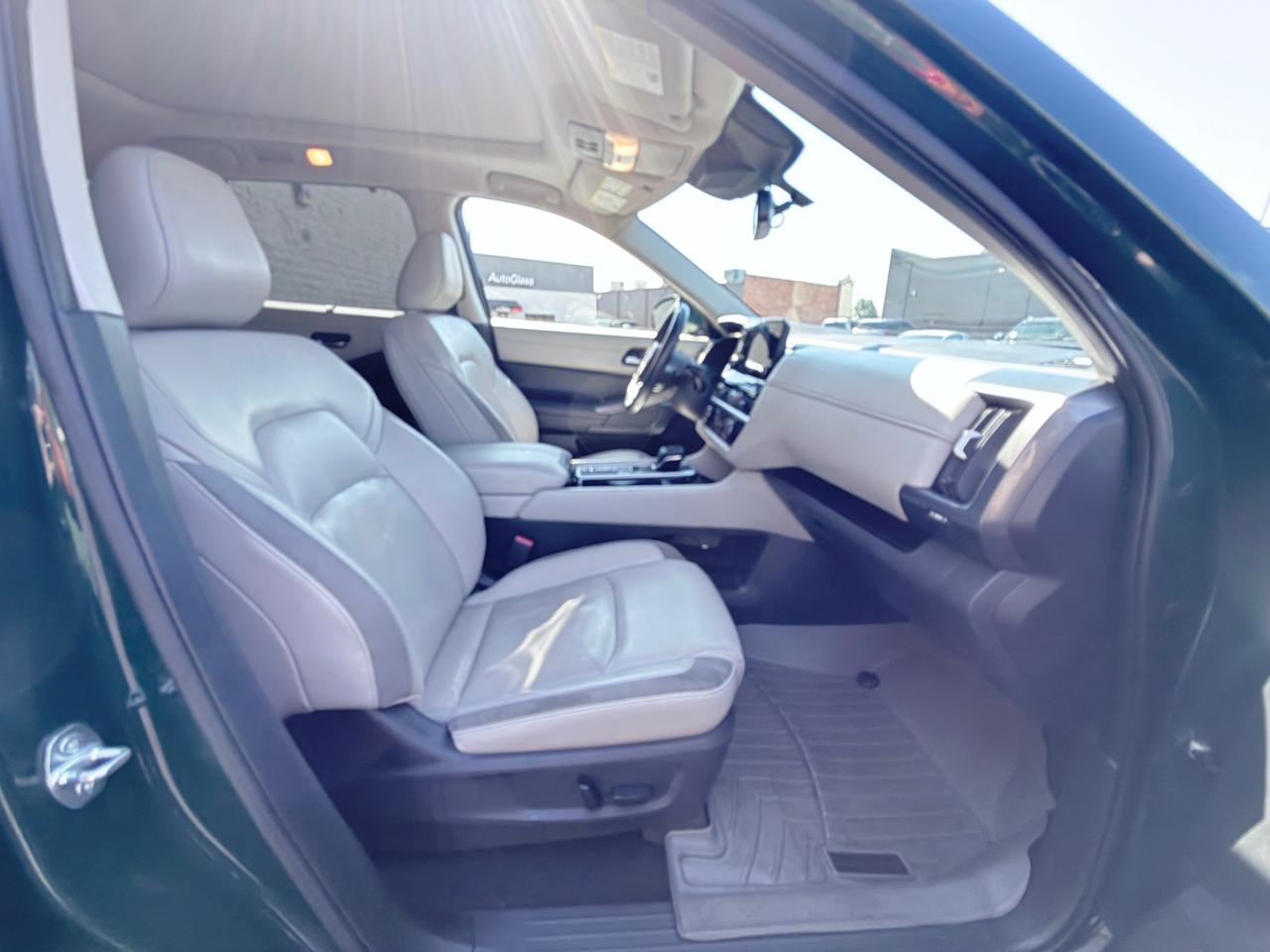 Nissan Pathfinder SL 2022