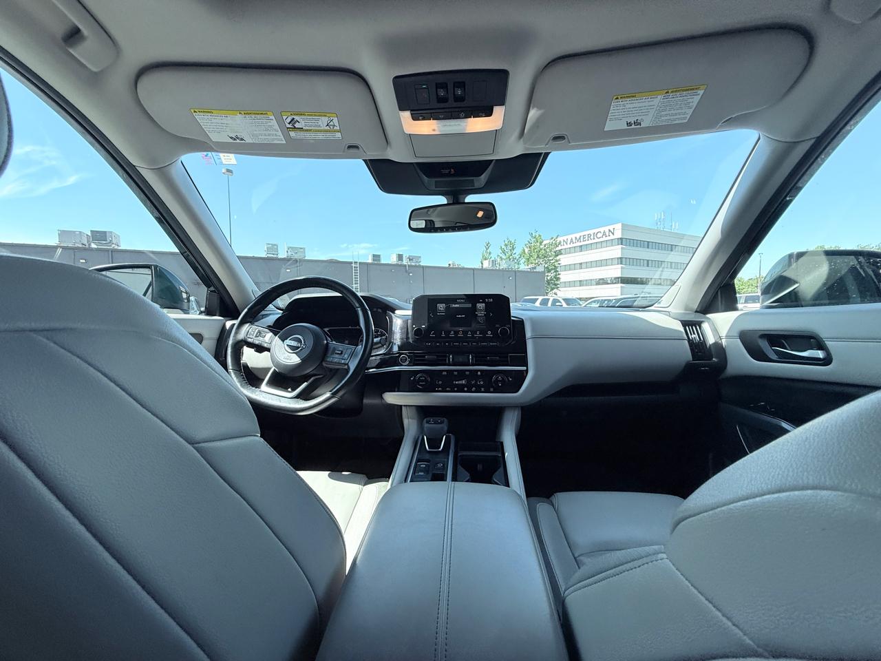Nissan Pathfinder SL 2022