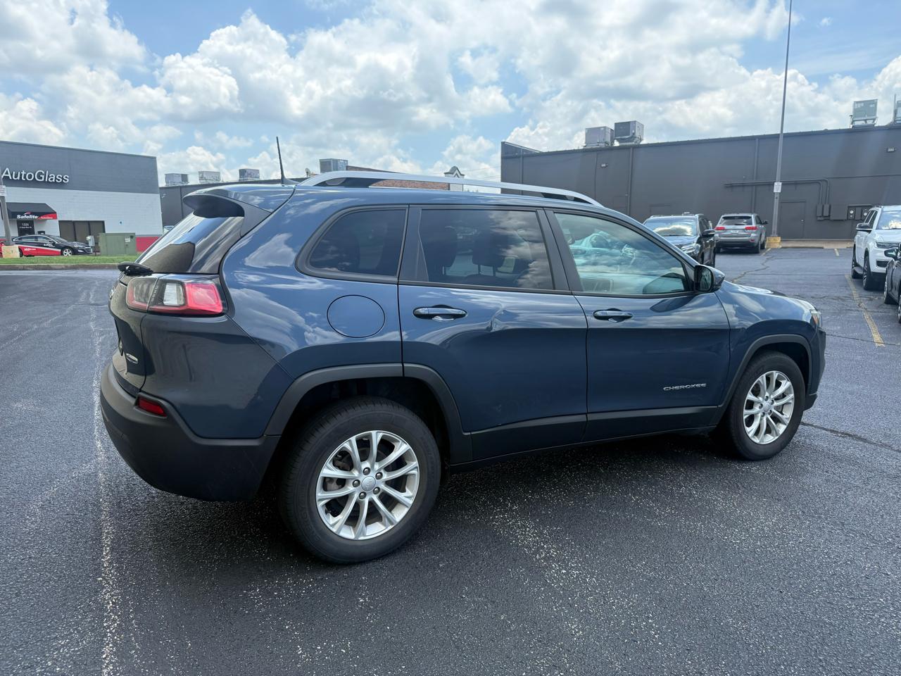 Jeep Cherokee Latitude FWD 2021