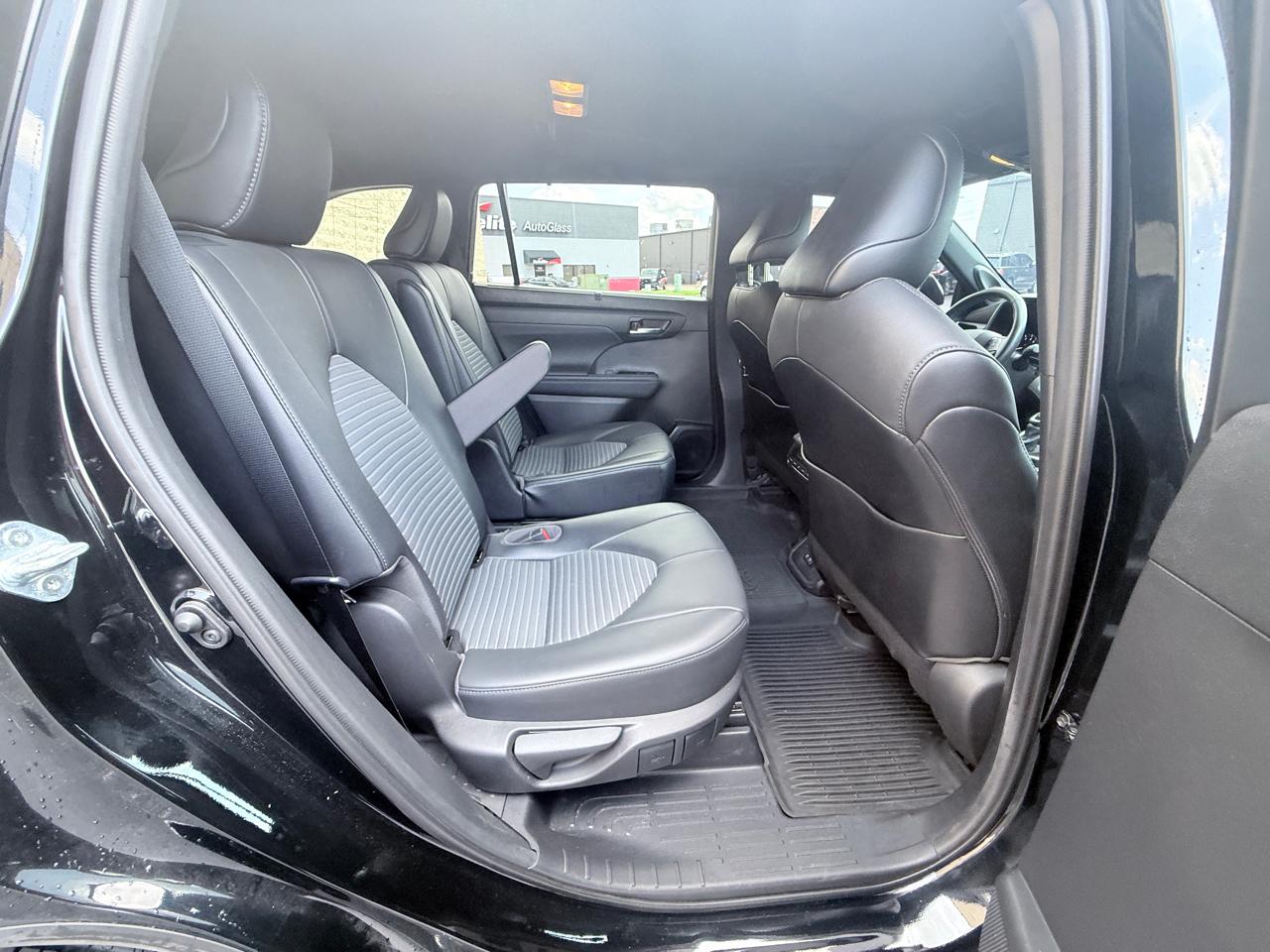 Toyota Highlander XSE AWD V6 2021