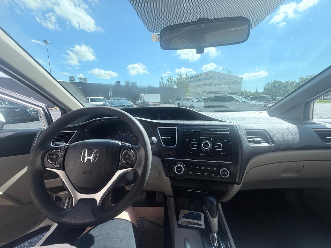 Honda Civic LX Sedan CVT 2015