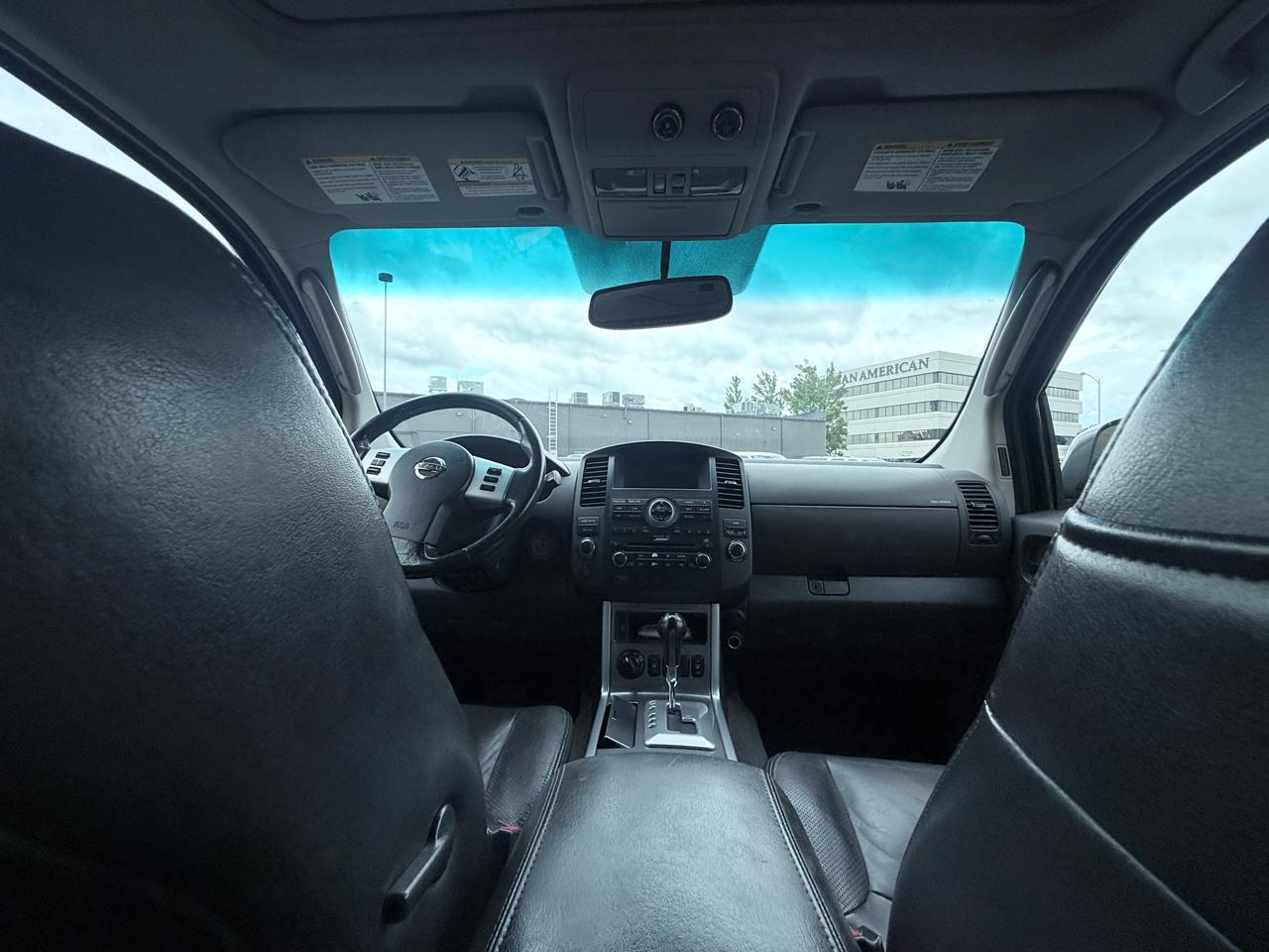 Nissan Pathfinder LE 4WD 2008