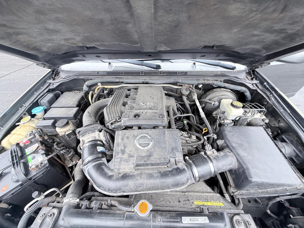 Nissan Pathfinder LE 4WD 2008