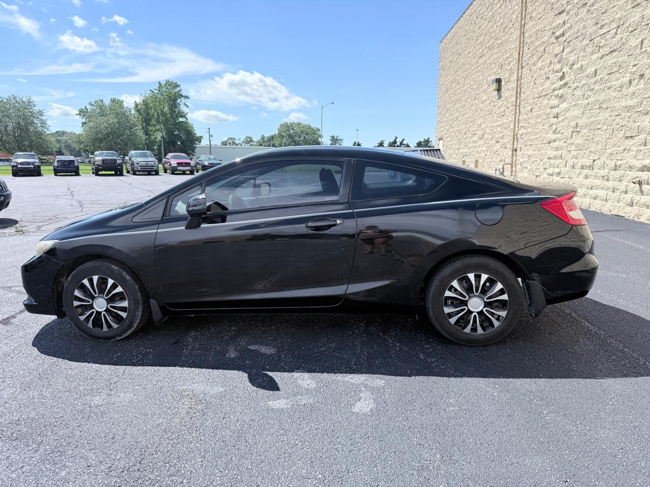 Honda Civic LX Coupe 5-Speed AT 2013