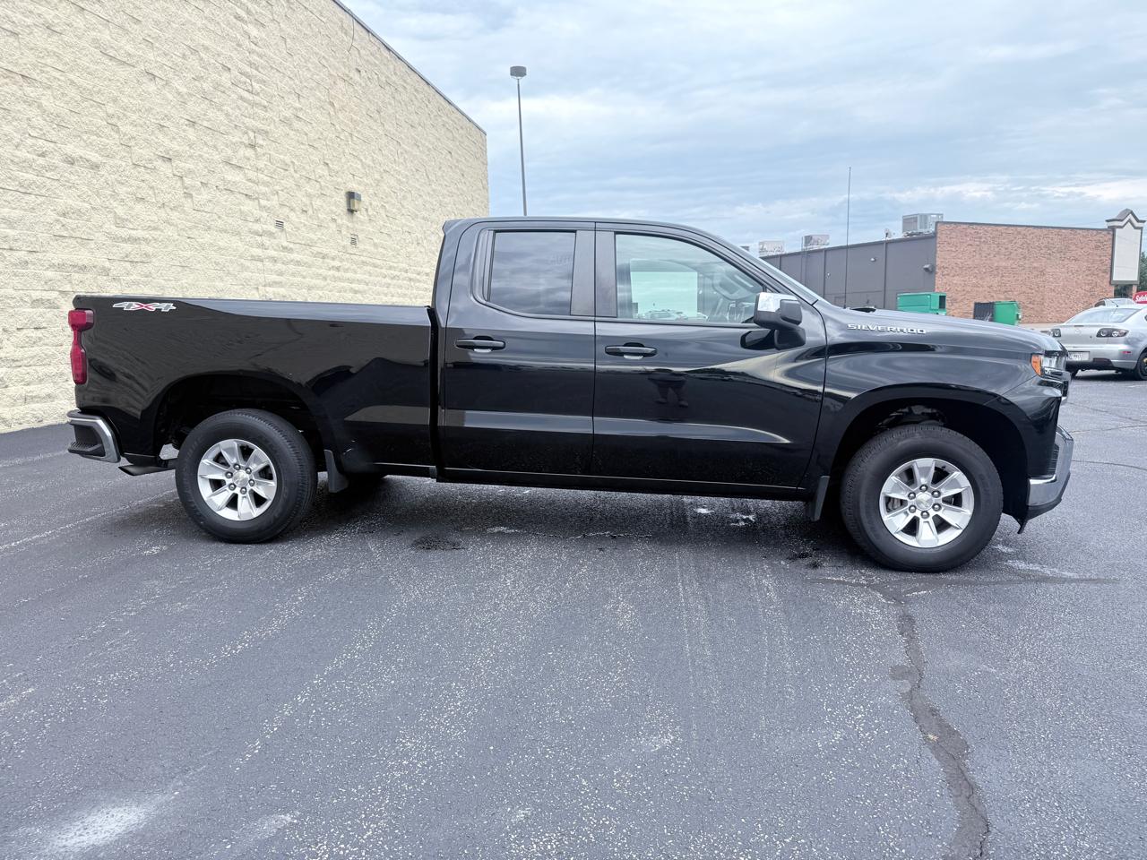 Chevrolet Silverado 1500 LT Double Cab 4WD 2020