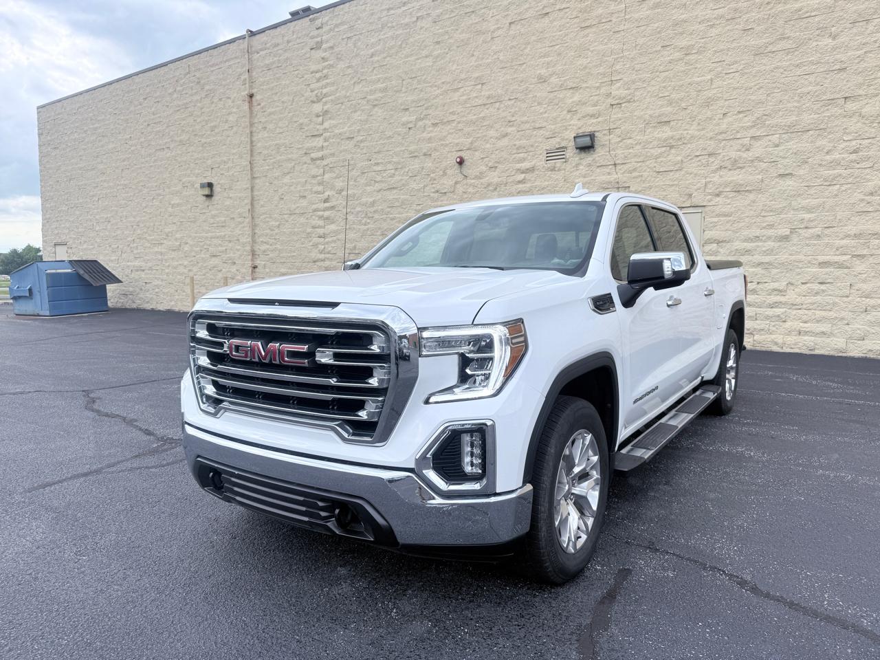 GMC Sierra 1500 Limited SLT Crew Cab Short Box 4WD 2022