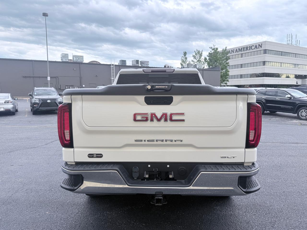 GMC Sierra 1500 Limited SLT Crew Cab Short Box 4WD 2022