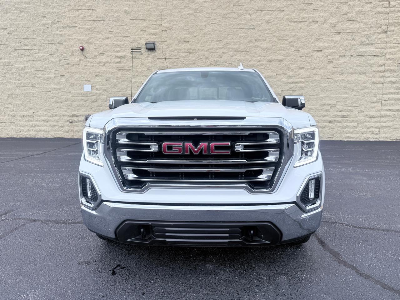 GMC Sierra 1500 Limited SLT Crew Cab Short Box 4WD 2022