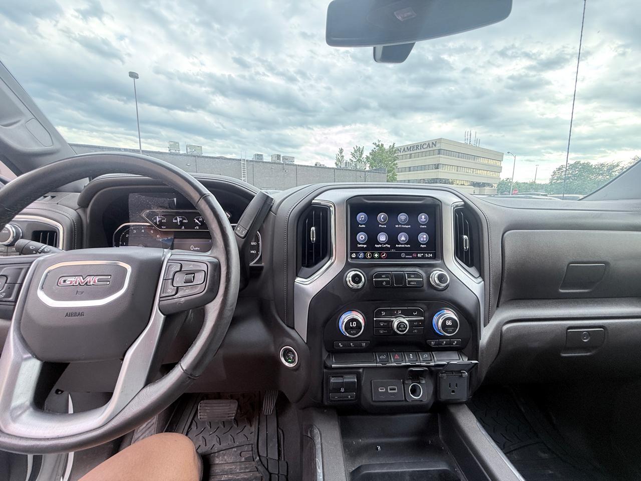 GMC Sierra 1500 Limited SLT Crew Cab Short Box 4WD 2022