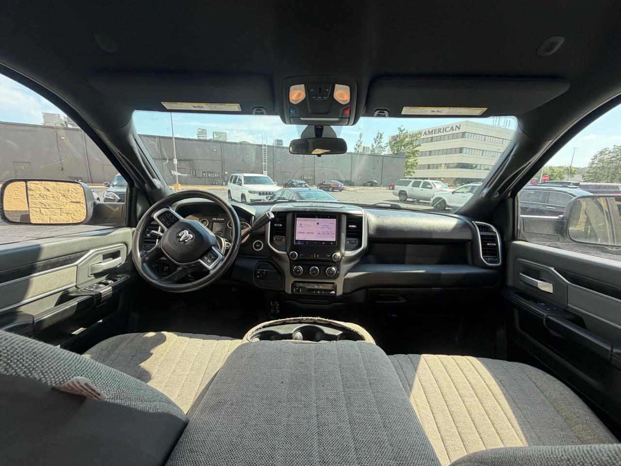 RAM 3500 Big Horn Crew Cab LWB 4WD 2022