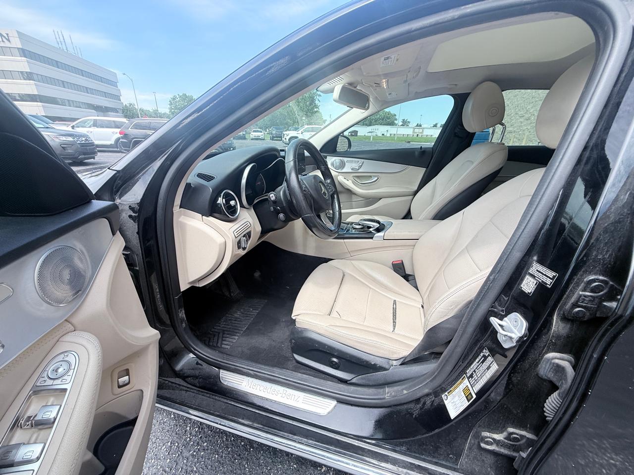Mercedes-Benz C-Class C300 4MATIC Sedan 2015