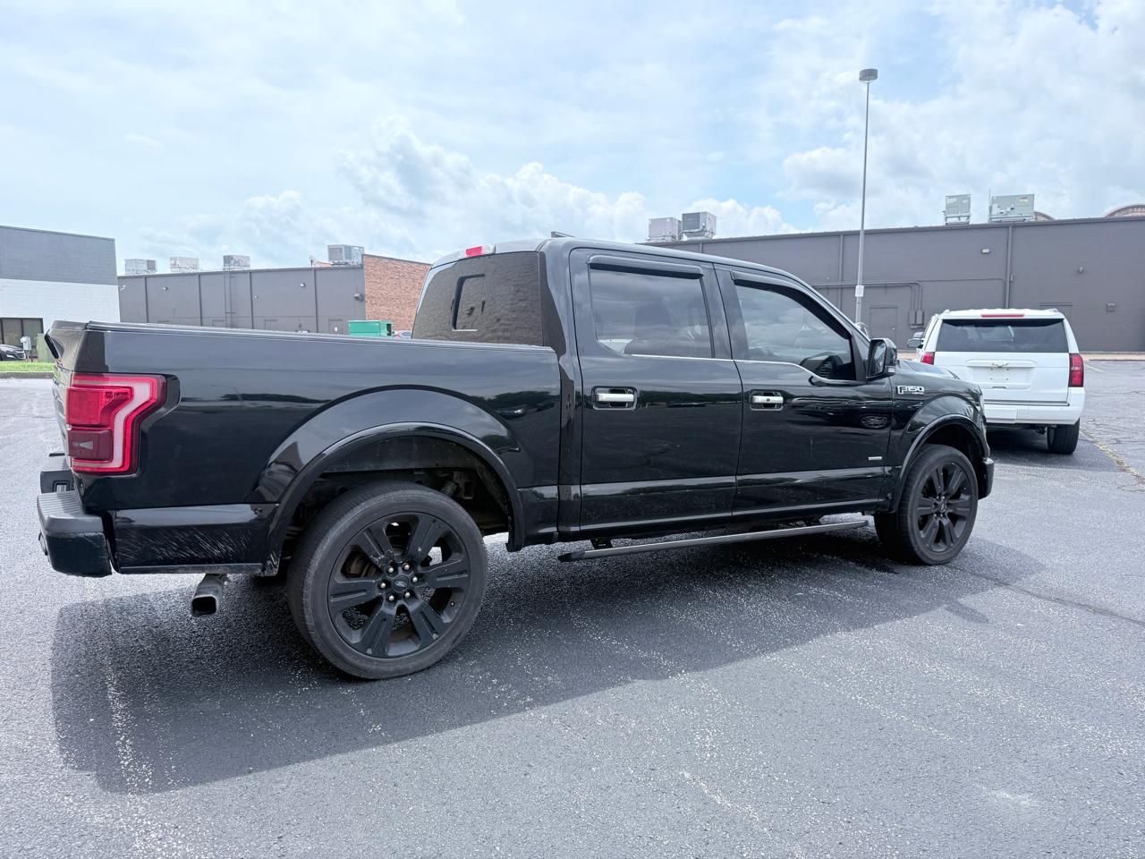 Ford F-150 Lariat SuperCrew 5.5-ft. Bed 4WD 2016