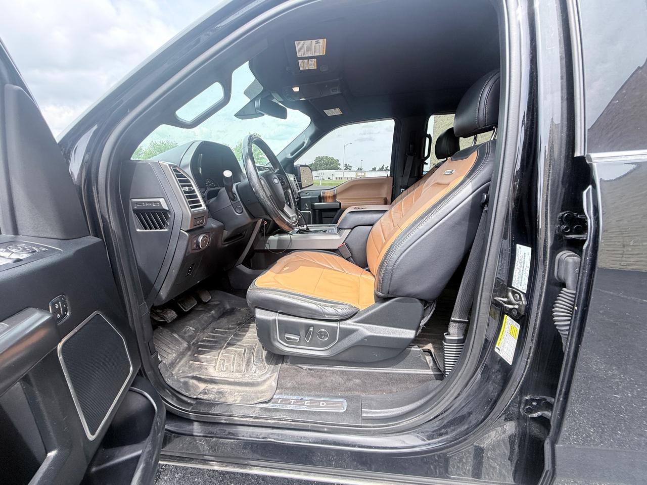 Ford F-150 Lariat SuperCrew 5.5-ft. Bed 4WD 2016