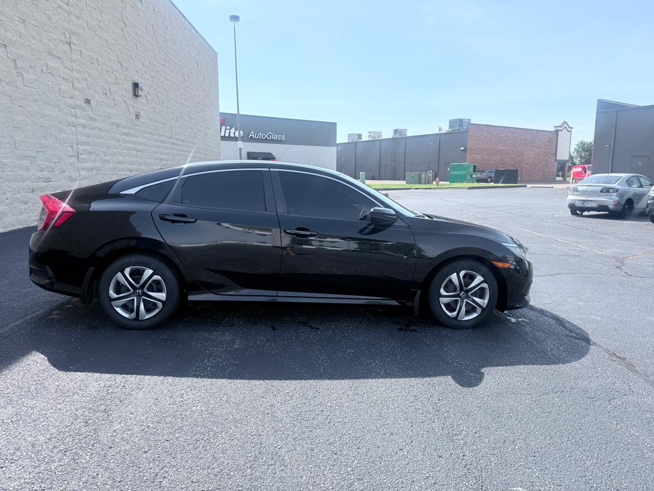 Honda Civic LX Sedan CVT 2016
