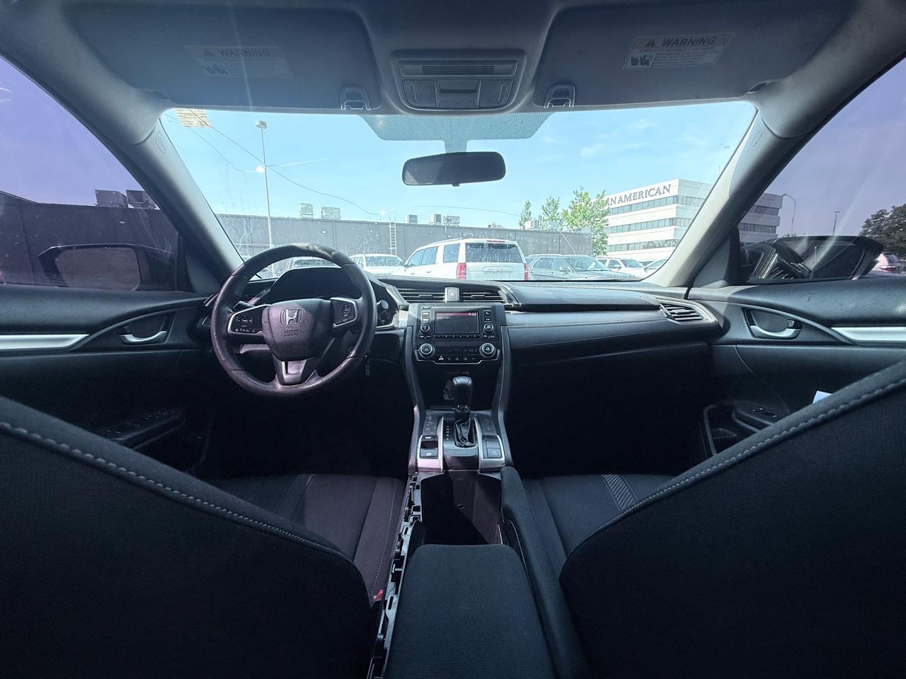 Honda Civic LX Sedan CVT 2016