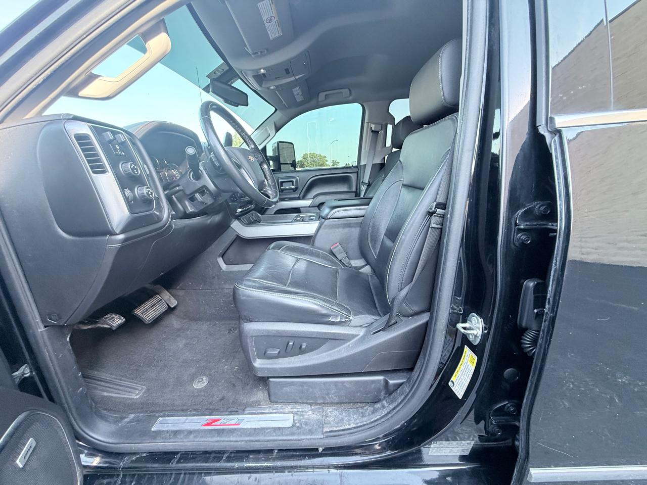 Chevrolet Silverado 2500HD LTZ Crew Cab Long Box 4WD 2016