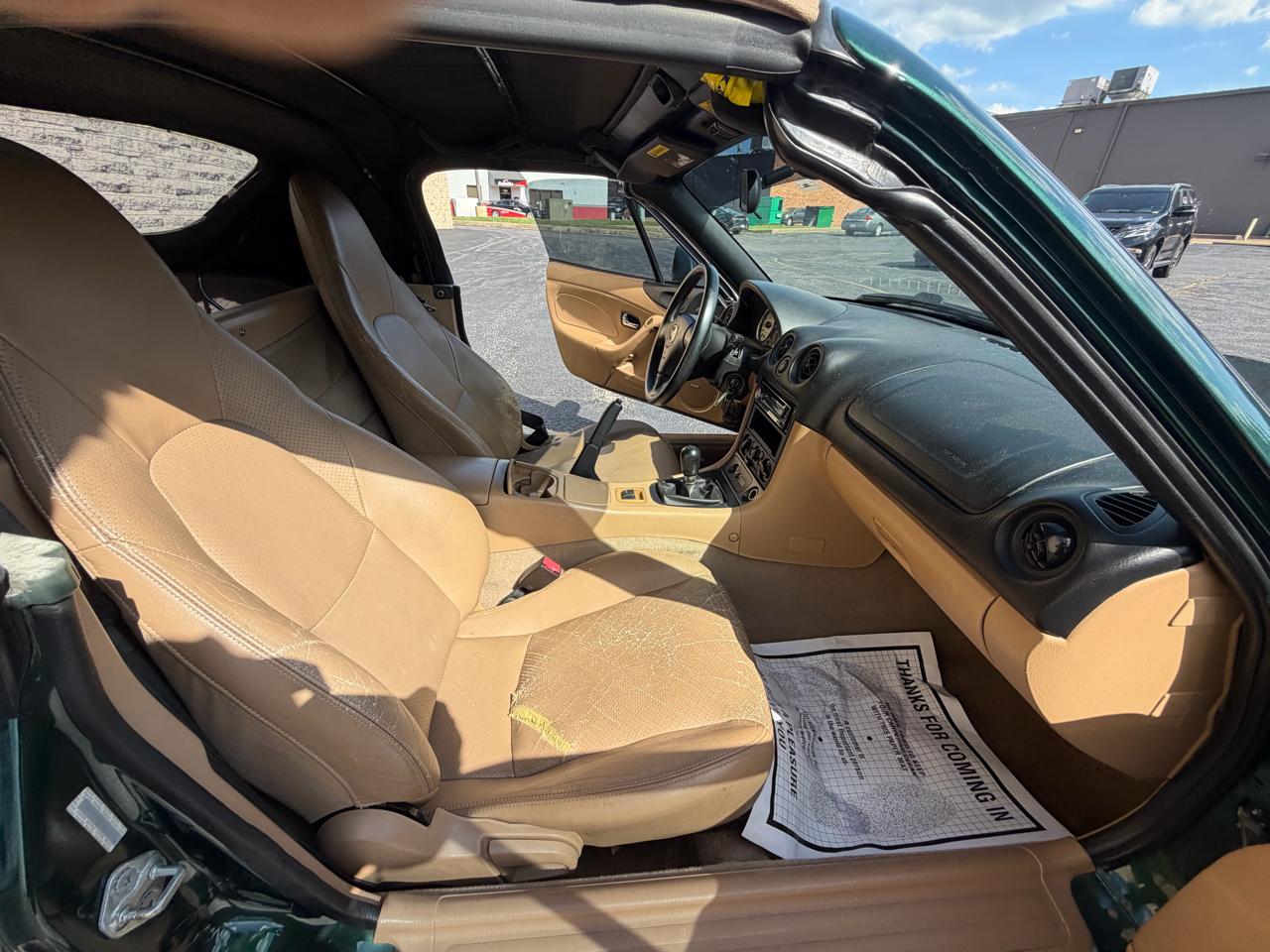 Mazda MX-5 Miata Base 2001