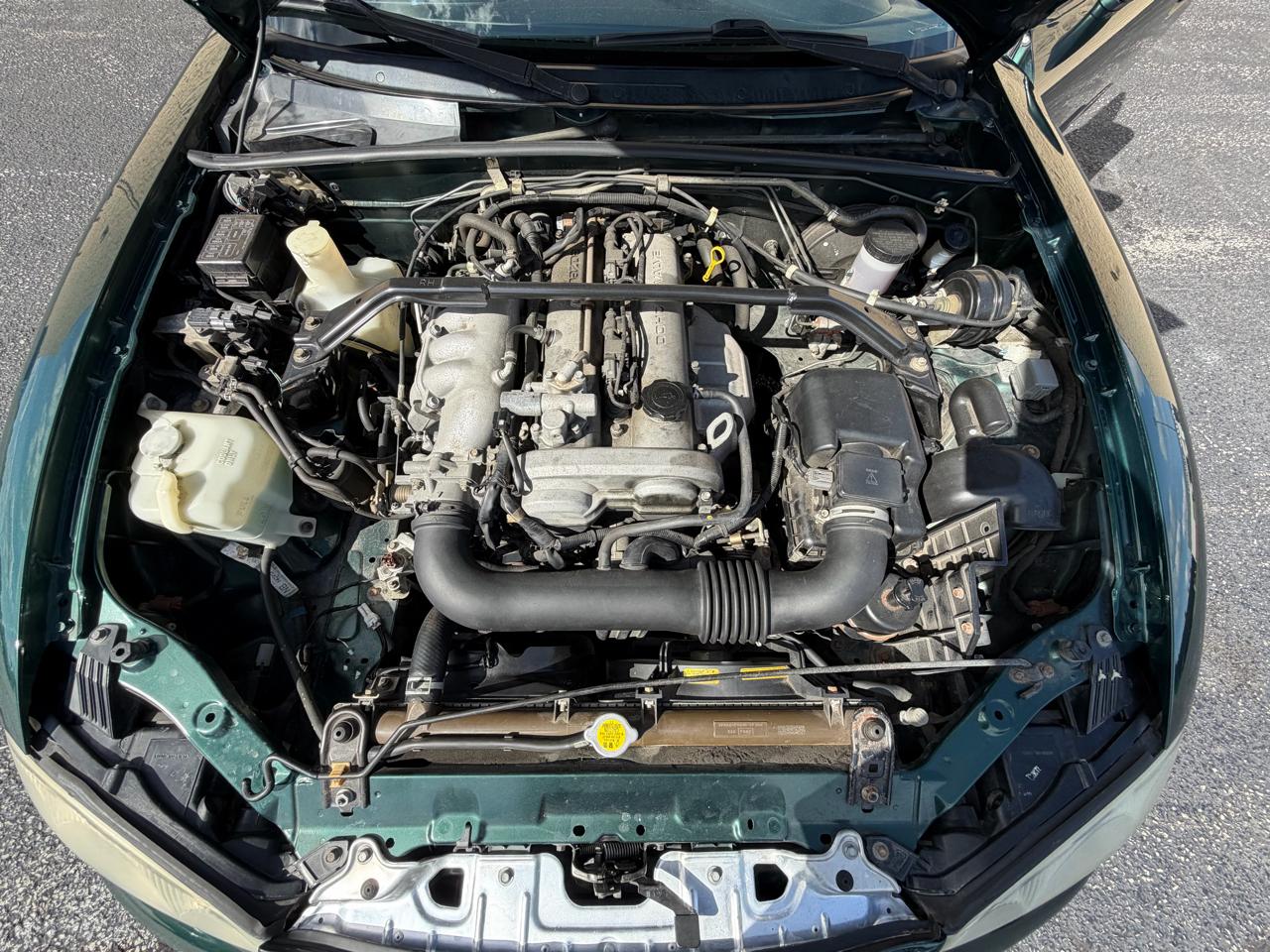 Mazda MX-5 Miata Base 2001