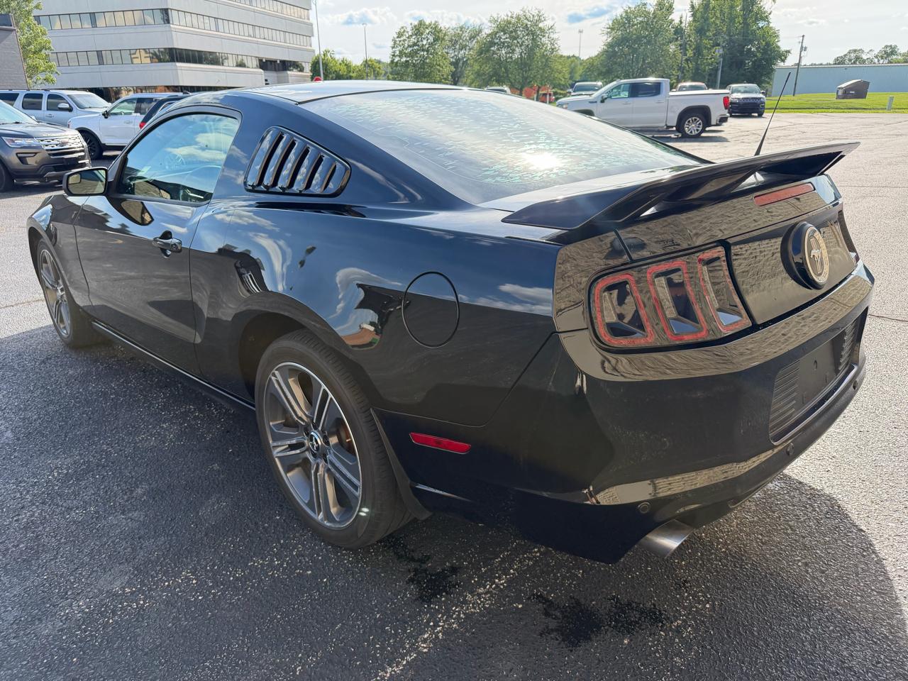 Ford Mustang V6 Coupe 2014