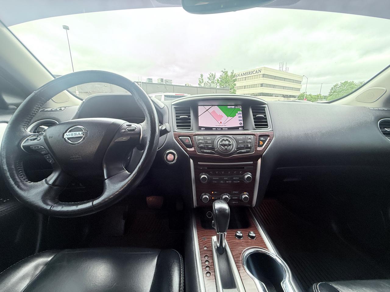 Nissan Pathfinder Platinum 4WD 2018