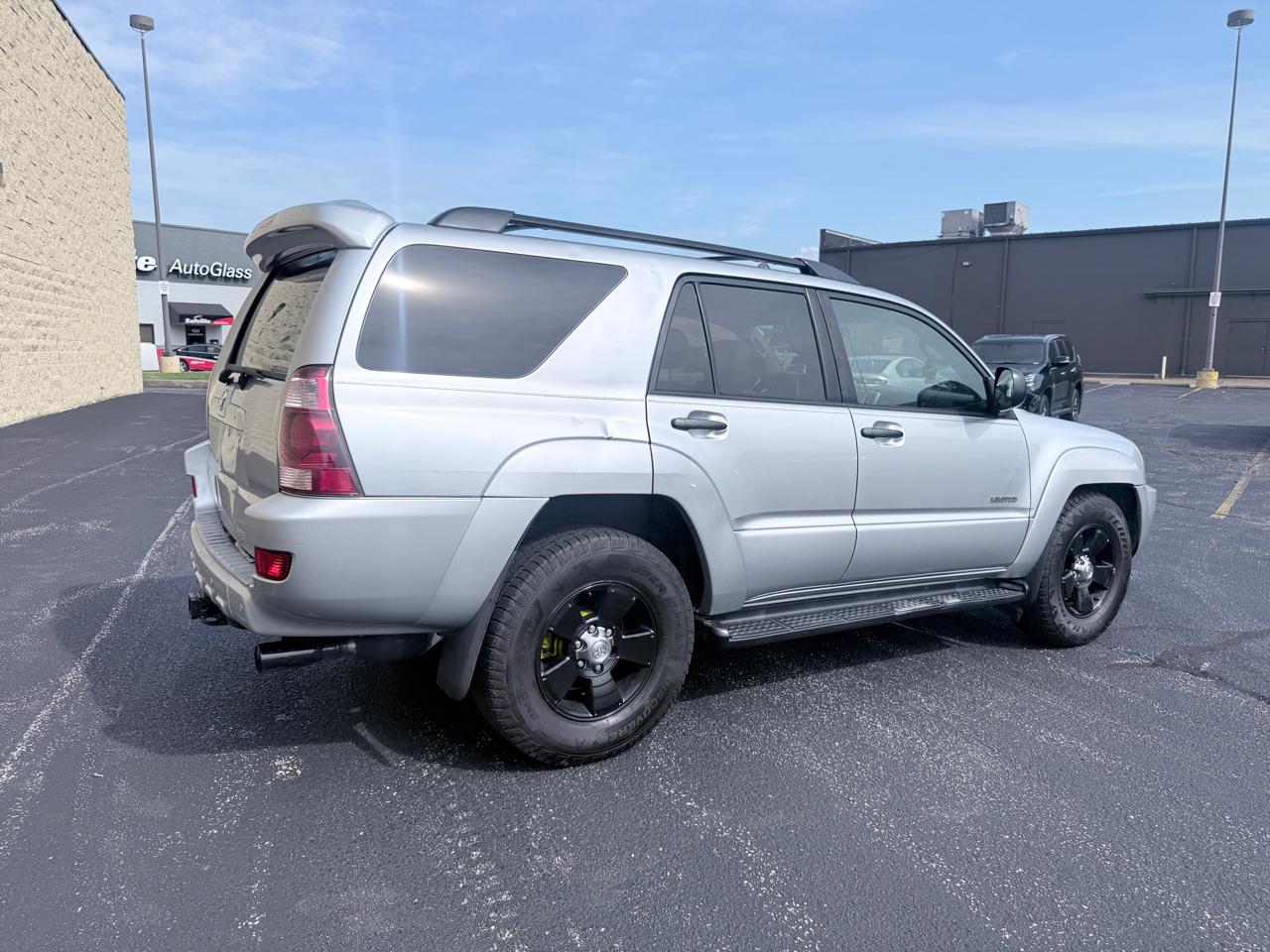 Toyota 4Runner Limited V8 2WD 2005
