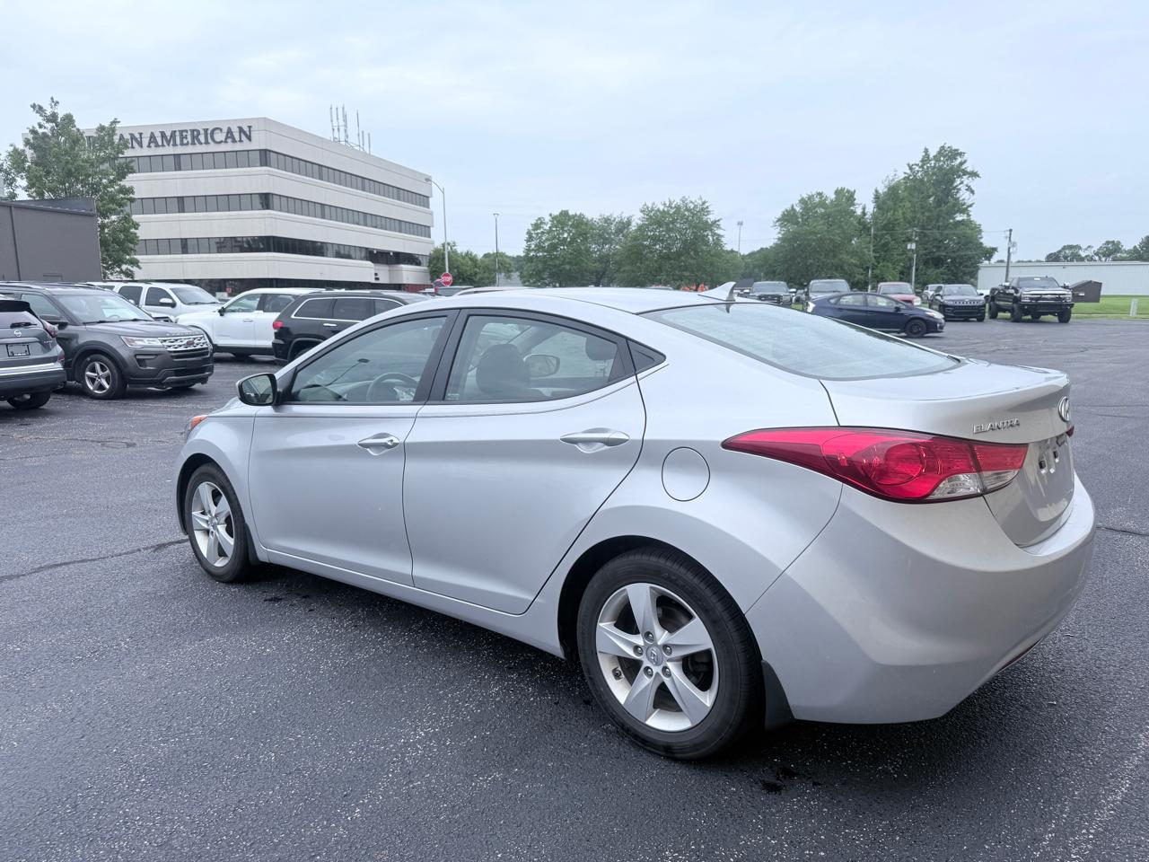 Hyundai Elantra Limited 2013