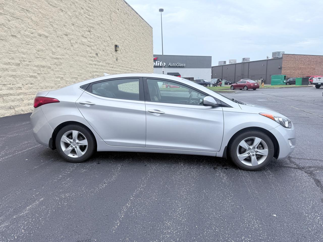 Hyundai Elantra Limited 2013