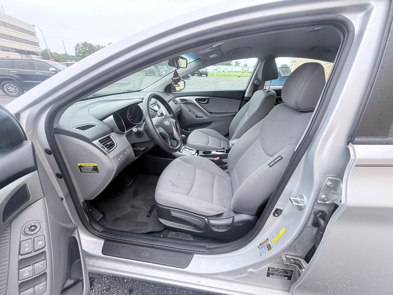Hyundai Elantra Limited 2013